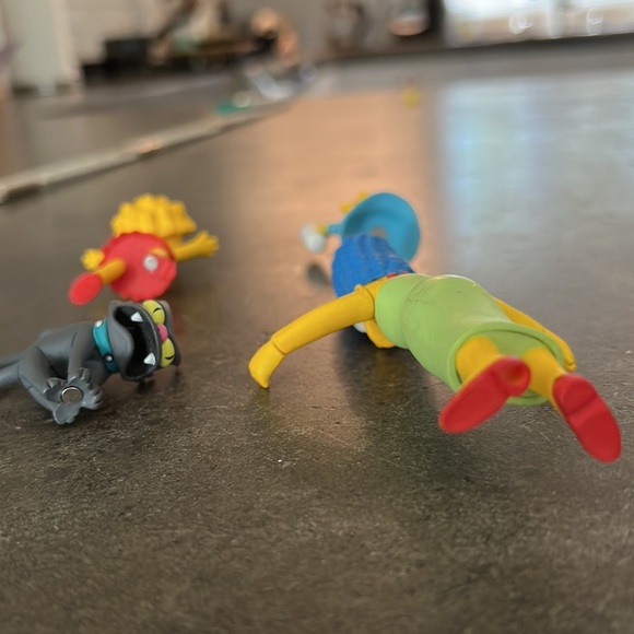 Simpson family figures. Marge, lisa, Maggie the cat - Picture 12 of 12